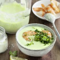 Kräutersuppe mit Shrimps Kräutersuppe mit Shrimps