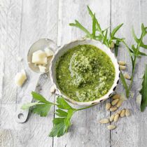 Rucola-Petersilien-Pesto