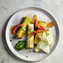 Gebratner Lauch mit Haselnusspesto Gebratner Lauch mit Haselnusspesto