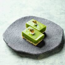 Matcha-Tarte mit weißer Schokolade