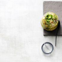 Mie-Nudelsuppe mit Hackfleisch Mie-Nudelsuppe mit Hackfleisch