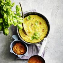 Polenta mit 
Paprika-Erdnuss-Sauce