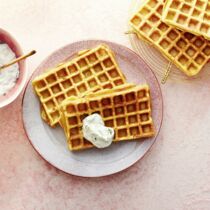Kartoffelwaffeln mit Kräuterdip
