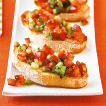 Tomaten-Sellerie-Bruschette