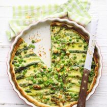 Spargeltarte mit Erbsen