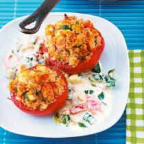 Tomaten mit Couscousfüllung Tomaten mit Couscousfüllung