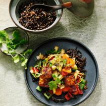 Orangen-Tempeh-Gem&uuml;se mit Reis