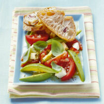 Avocadosalat mit Mozzarella