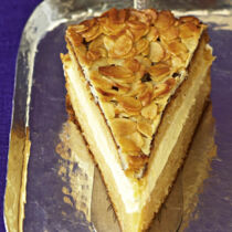 Bienenstich Bienenstich