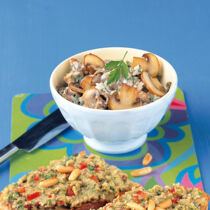 Pilzaufstrich mit Petersilie Pilzaufstrich mit Petersilie