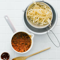 Pasta mit Blitz-Bolognese