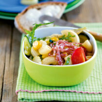 Nudelsalat mit Salami Nudelsalat mit Salami