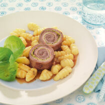 Rinderrouladen mit Gnocchi Rinderrouladen mit Gnocchi