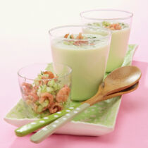 Eisgekühlte Gurkensuppe