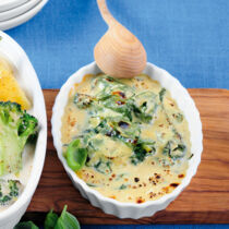 Gratinsauce mit Spinat und Basilikum Gratinsauce mit Spinat und Basilikum