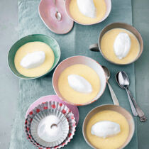 Schnee-Eier mit Vanillesauce