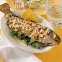 Mandelforellen aus dem Ofen Mandelforellen aus dem Ofen