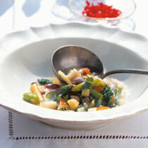 Bunt gemischter italienischer Eintopf Bunt gemischter italienischer Eintopf