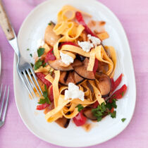 Auberginen-Paprika-Nudeln Auberginen-Paprika-Nudeln