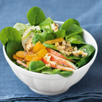 Feldsalat mit Birne und Aprikosen Feldsalat mit Birne und Aprikosen