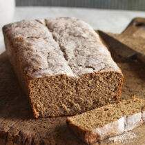 Dunkles Hausbrot Dunkles Hausbrot