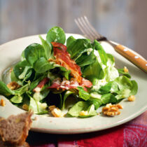 Feldsalat mit Kartoffelvinaigrette Feldsalat mit Kartoffelvinaigrette