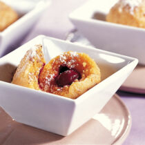 Süßkartoffelknödel mit Kirschen Süßkartoffelknödel mit Kirschen