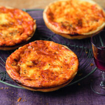 SCHWEIZER CHÄSCHÜECHLI SCHWEIZER CHÄSCHÜECHLI