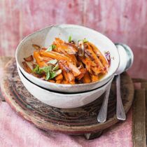 Scharfe Möhren mit Datteln Scharfe Möhren mit Datteln