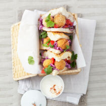 Falafeltaschen mit Krautsalat