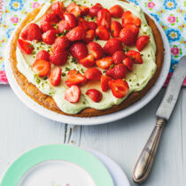 Erdbeertorte mit Avocadocreme