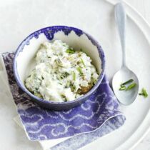 Camembertcreme mit Kräutern Camembertcreme mit Kräutern