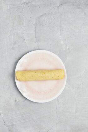 Süßes Sushi mit Beeren Süßes Sushi mit Beeren