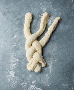 Hefezopf flechten Hefezopf flechten