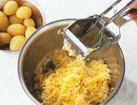 Gnocchi selber machen Schritt 1 Gnocchi selber machen Schritt 1