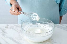 croissant-auflauf-mit-bananen-und-schokolade-6 croissant-auflauf-mit-bananen-und-schokolade-6