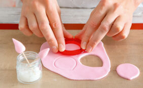 Tortendeko Blüten Rosen formen Step 4 Tortendeko Blüten Rosen formen Step 4