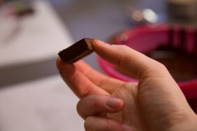 Schnittpralinen selber machen Füllung vorbereiten Schnittpralinen selber machen Füllung vorbereiten