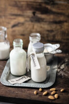 Nussmylk und Nusstrester Nussmylk und Nusstrester