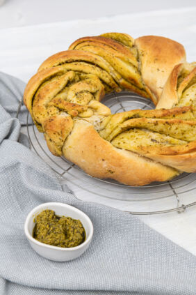 Bärlauch-Hefekranz Bärlauch-Hefekranz