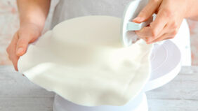 Motivtorten einschlagen Step 4 Motivtorten einschlagen Step 4