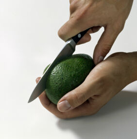 Avocado Zubereitung Step 1 Avocado Zubereitung Step 1