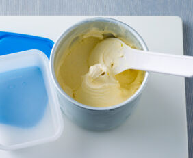 Eis selber machen Grundrezept für Eiscreme Schritt 5 Eis selber machen Grundrezept für Eiscreme Schritt 5