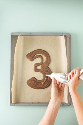 Number Cakes Zahlen Teig aufspritzen Number Cakes Zahlen Teig aufspritzen