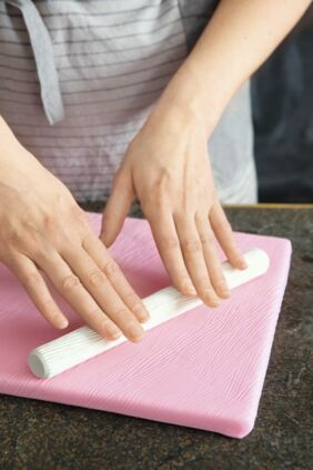 Das Cake Drum eindecken Das Cake Drum eindecken