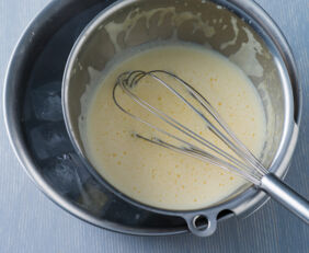 Eis selber machen Grundrezept für Eiscreme Schritt 3 Eis selber machen Grundrezept für Eiscreme Schritt 3