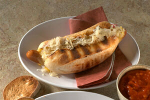 Hot dogs mit Sauerkraut