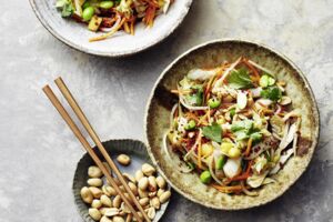 Asiatischer Salat mit Edamame
