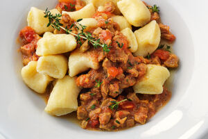 Kartoffel-Gnocchi mit Kalbssugo