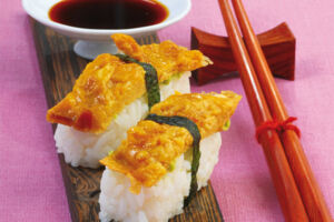 Sushi mit Tamago